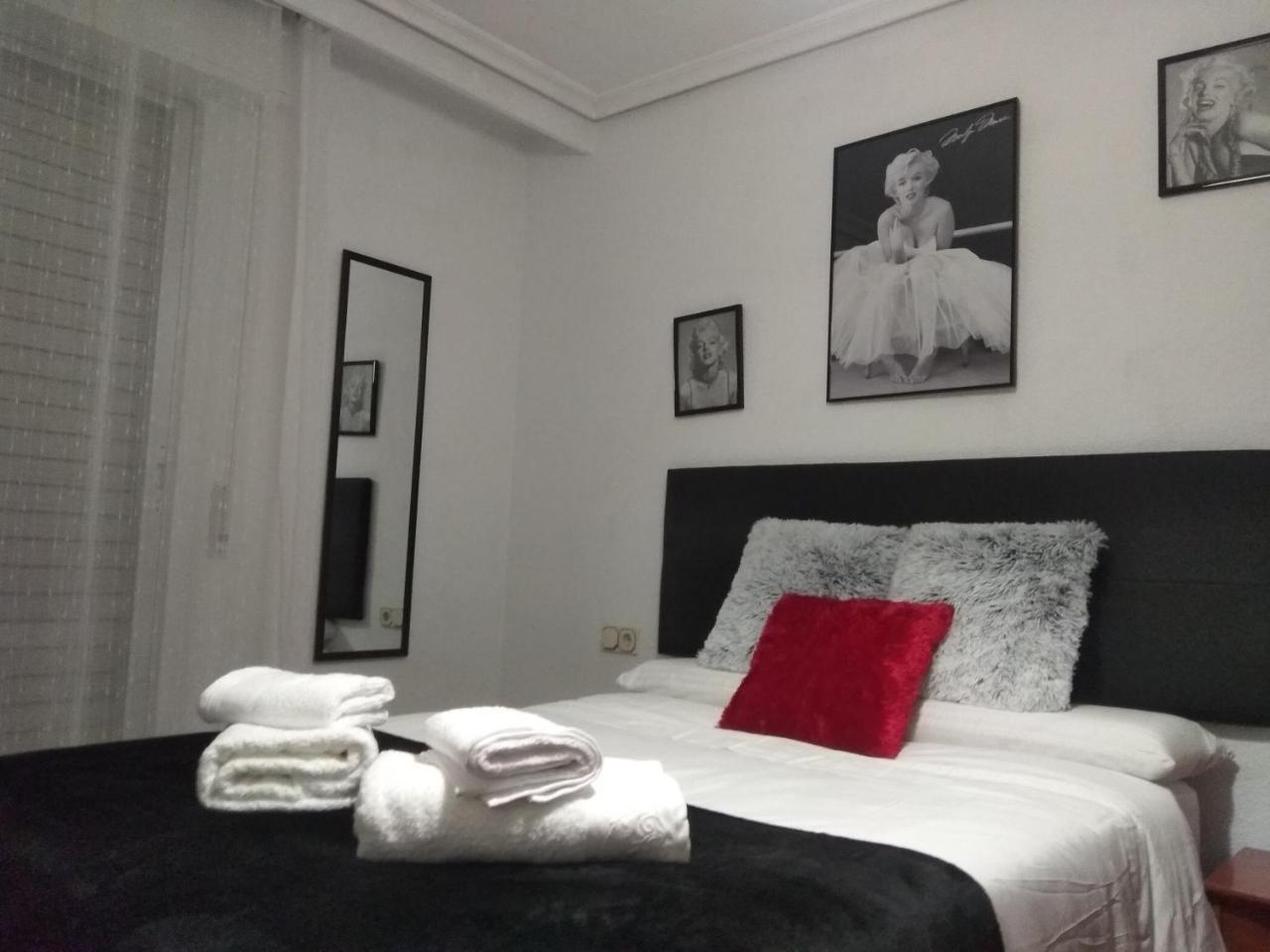 Vut El Greco Apartment Саламанка Екстериор снимка