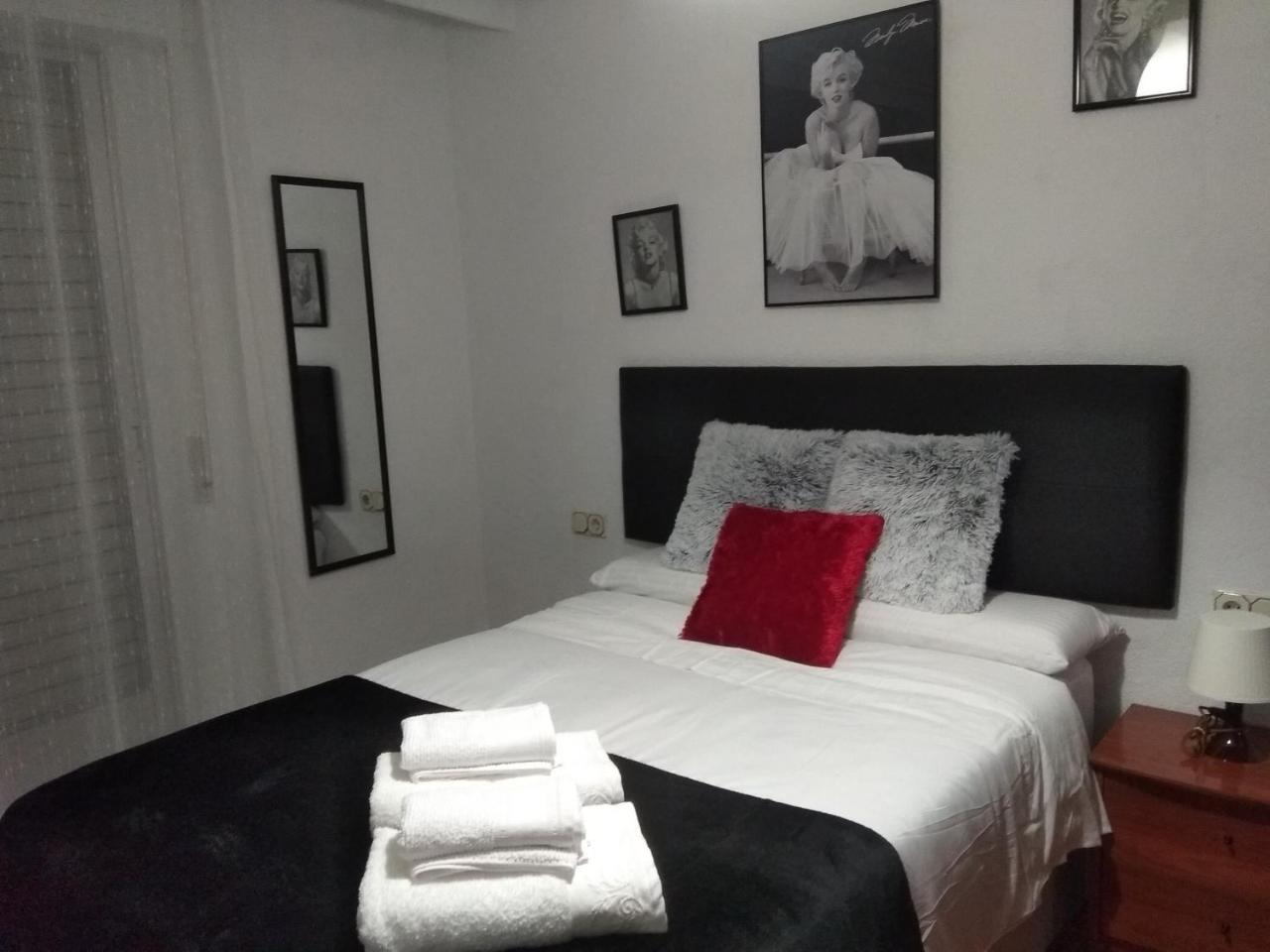 Vut El Greco Apartment Саламанка Екстериор снимка